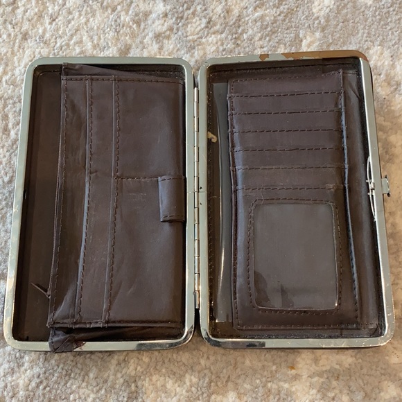 Wallet - Picture 3 of 6